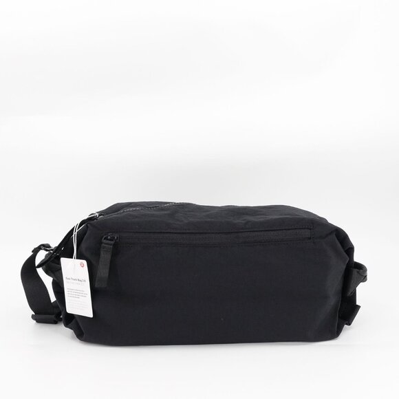 Lululemon Fast Track Bag 2.0 10L Black OS - Picture 2 of 14